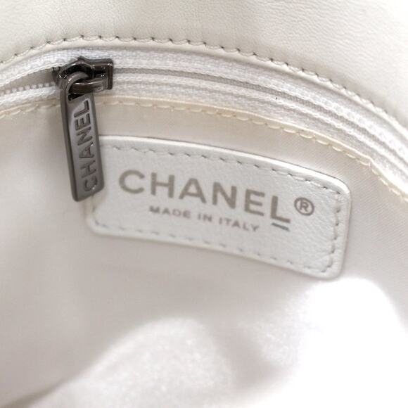 Chanel White Diamond Quilted Stitch Leather Flap Chunky Chain Shoulder Handbag - Picture 9 of 11